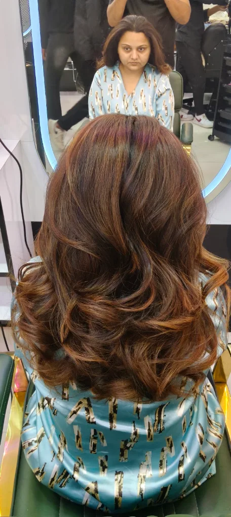 Azone Family Salon interior in Ghansoli, Navi Mumbai